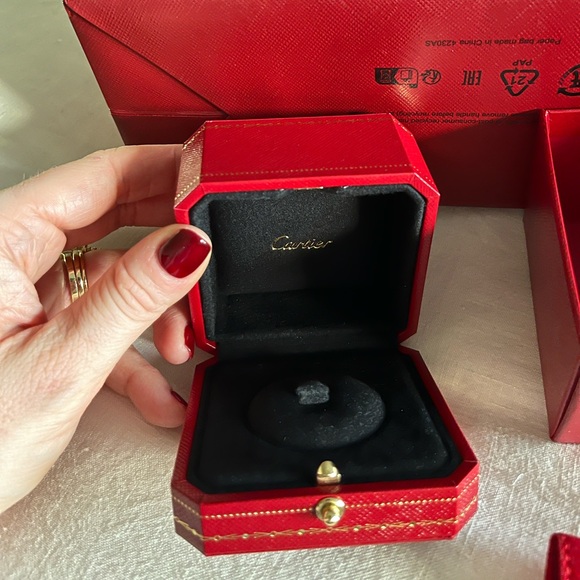 HP 🔥Cartier ring box, ring dust bag, outer box and bag! - Picture 6 of 8